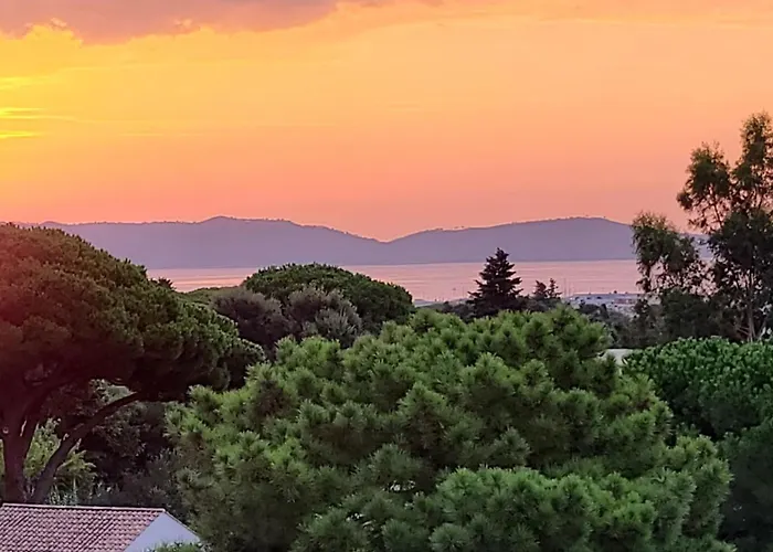 Appartement Climatise T3 Vue Mer De 63 M2 - 2 Chambres Et Belle Terrasse De 23 M2