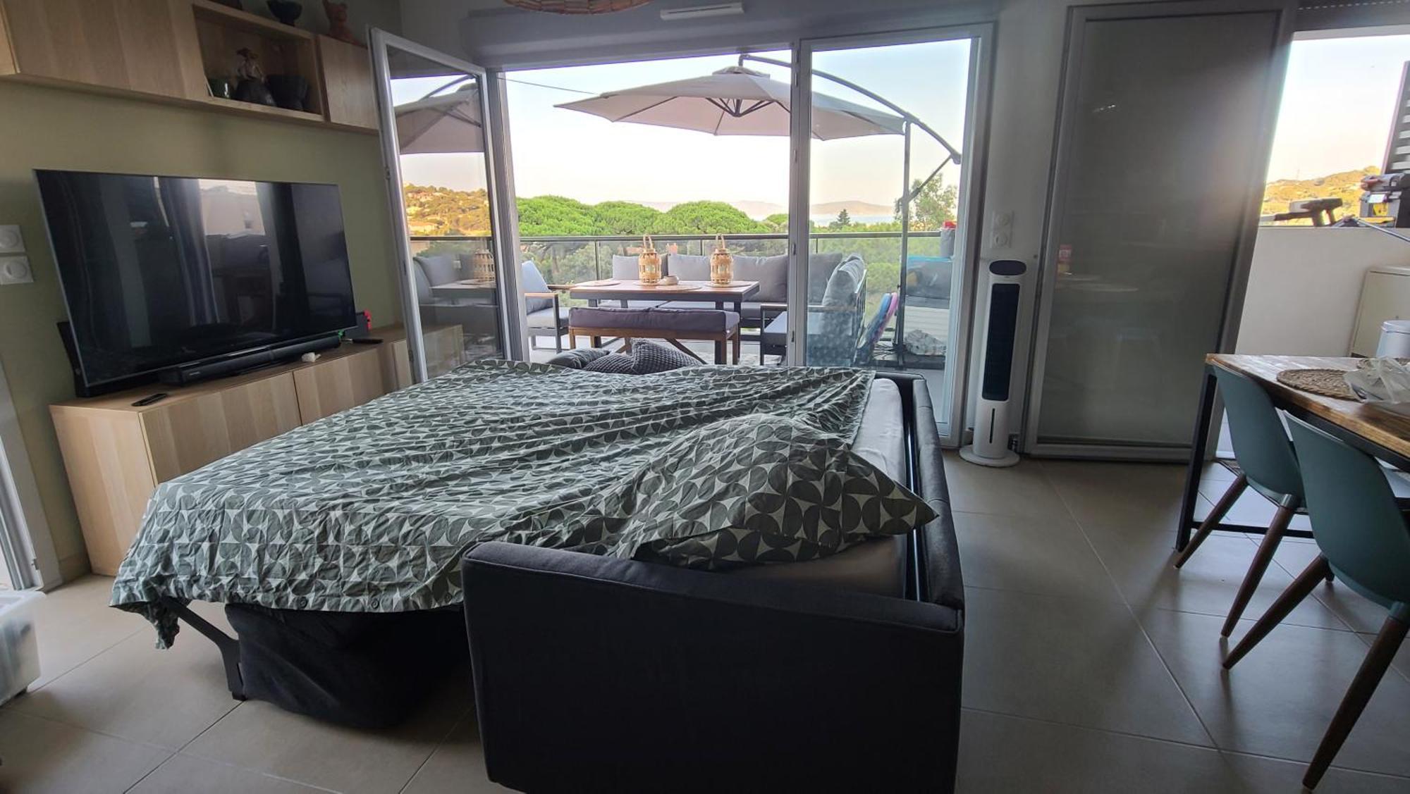 Appartement Climatise T3 Vue De 63 M2 - 2 Et Belle Terrasse De 23 M2 *
