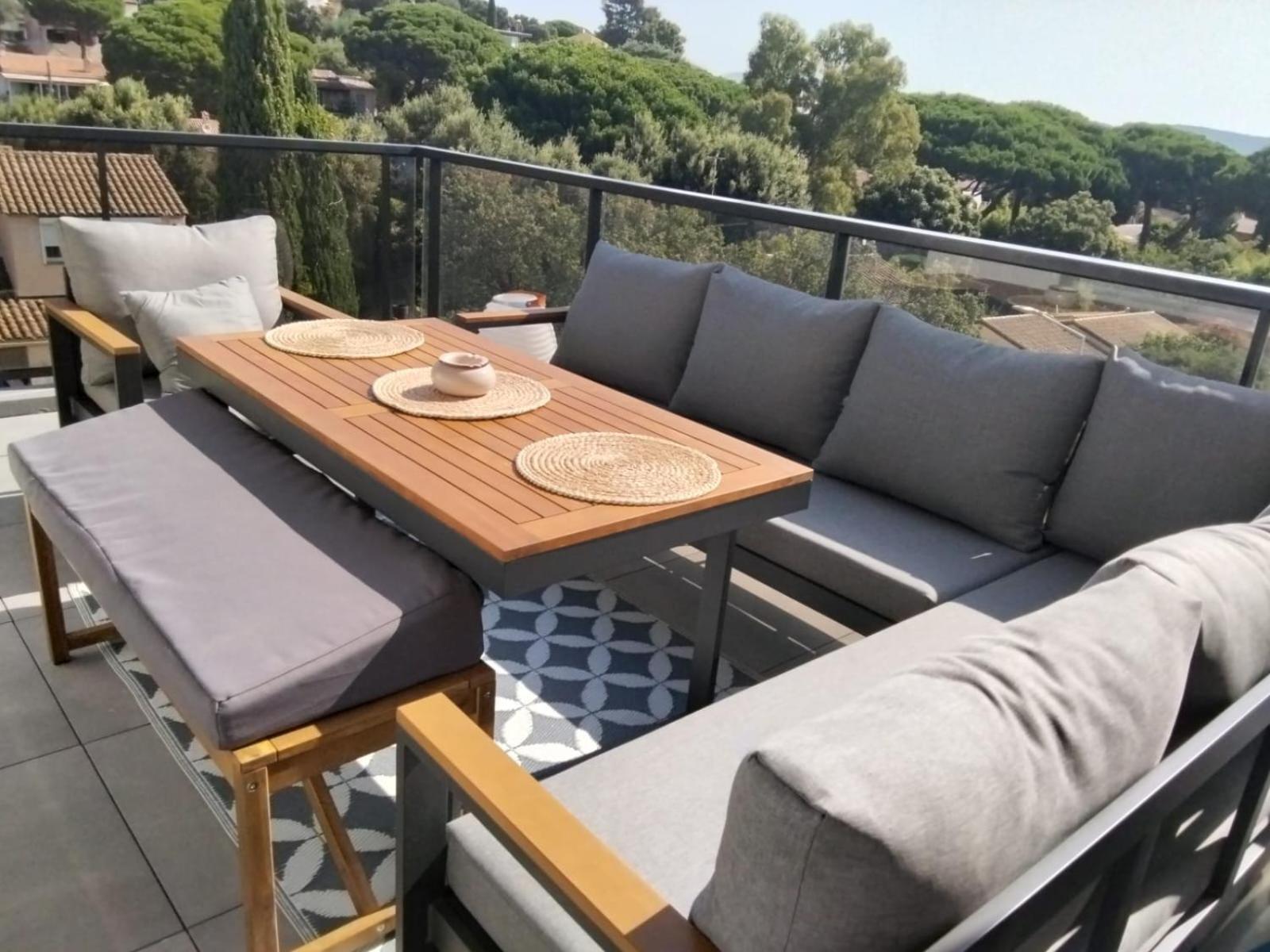 Climatise T3 Vue De 63 M2 - 2 Et Belle Terrasse De 23 M2 Appartement