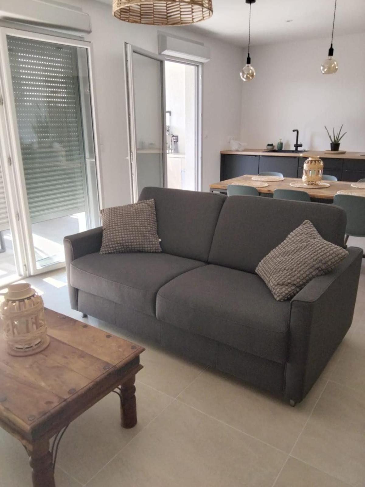 Climatise T3 Vue De 63 M2 - 2 Et Belle Terrasse De 23 M2 Appartement *